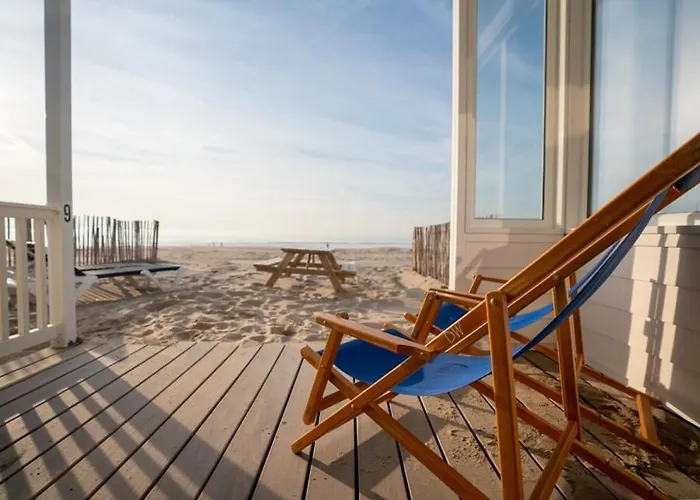 Overnachtingopstrand Semesterbostad *